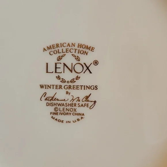 Lenox Winter Greetings Holiday Bowl with Holly Design - Picture 4 of 6